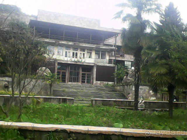 Правда с фотофактами о мнимом *рае на земле* . Гудаута, Гагра, Сухум, Цандрипш, Очамчира, Агудзера.