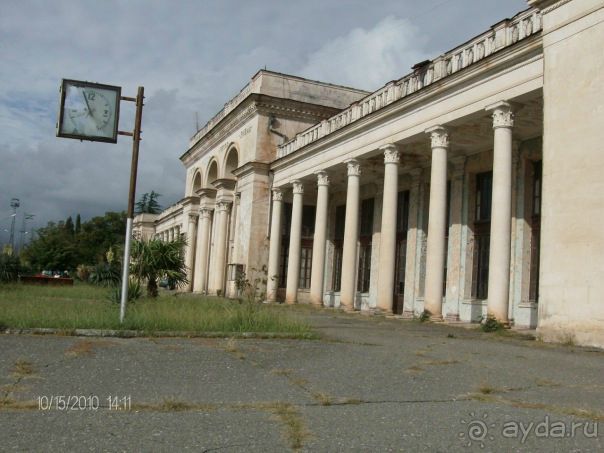 Правда с фотофактами о мнимом *рае на земле* . Гудаута, Гагра, Сухум, Цандрипш, Очамчира, Агудзера.