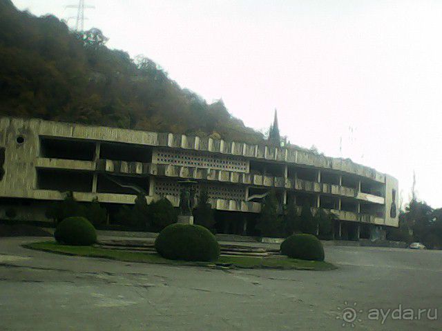 Ничего кроме Гагры! не приходит ЛОХАМ в голову, А ЗРЯ... Ничего кроме Гагры! не приходит ЛОХАМ в голову, А ЗРЯ...