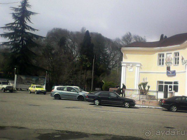 СМЕШНО. ну просто ХА! да и только... Сухум 15