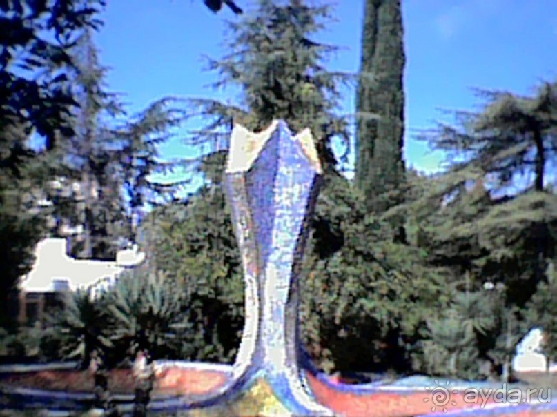 Абхазия. Сухум 2016. РАЗРУХА и ОСТОРОЖНО!!! Они ТУПЫ-Ы-Ы-ЫЕ!