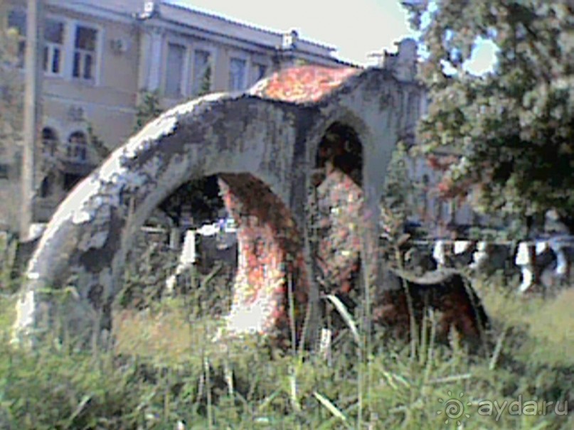 Абхазия. Сухум 2016. РАЗРУХА и ОСТОРОЖНО!!! Они ТУПЫ-Ы-Ы-ЫЕ!