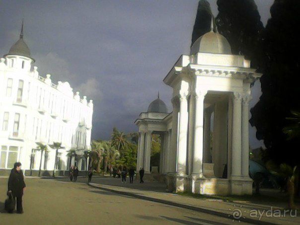 Абхазский МОРОК это их оператор мобильной связи Аквафон. ОСТЕРЕГАЙТЕСЬ неприятных сюрпризов.