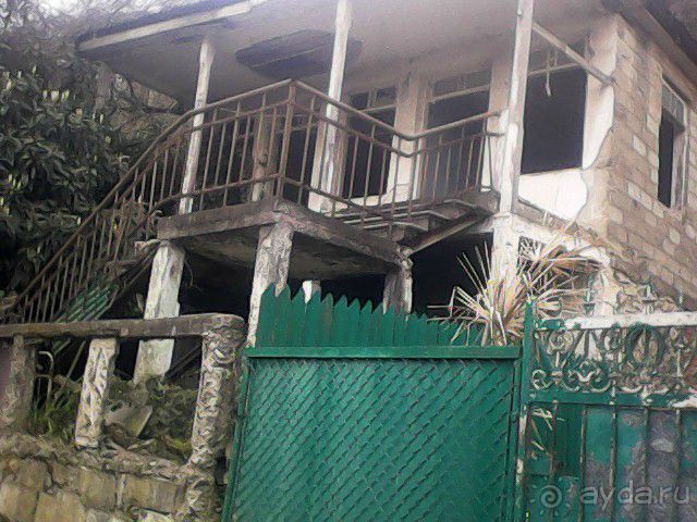 Юмор в Абхазии одним словом.ТОШНОТВОРНЫЙ. И - ОСТОРОЖНЕЕ с недвижимостью в стране души беззакония.