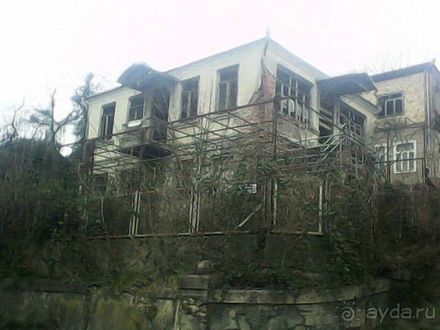 Юмор в Абхазии одним словом.ТОШНОТВОРНЫЙ. И - ОСТОРОЖНЕЕ с недвижимостью в стране души беззакония.