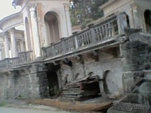 Альбом отзыва "Сухум гора 17г или унылые останки былой роскоши прежде цветущей столицы Абхазии."