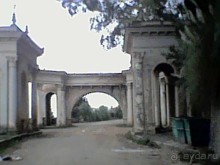 Альбом отзыва "Сухум гора 17г или унылые останки былой роскоши прежде цветущей столицы Абхазии."