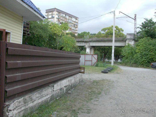 Нищая страна алчных подловатых бескультурных крестьян а НЕ *рай на земле*.