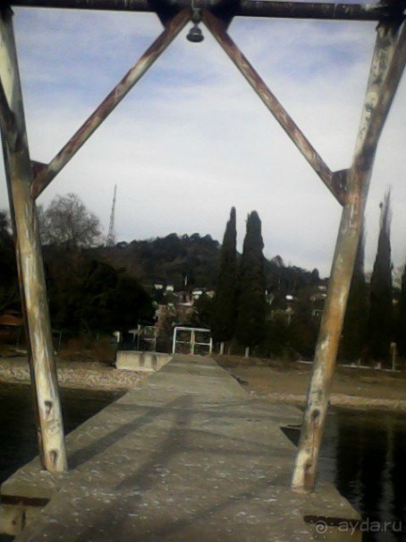 Нищая страна алчных подловатых бескультурных крестьян а НЕ *рай на земле*.