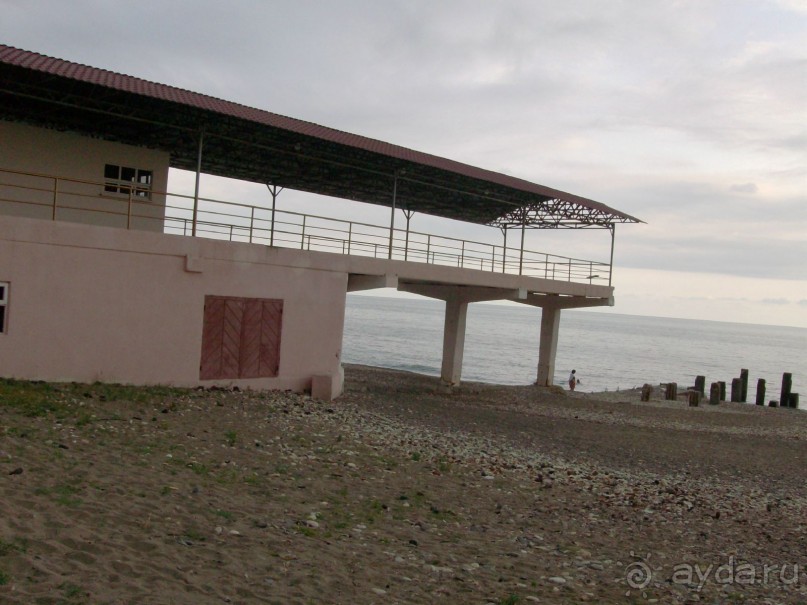 Нищая страна алчных подловатых бескультурных крестьян а НЕ *рай на земле*.