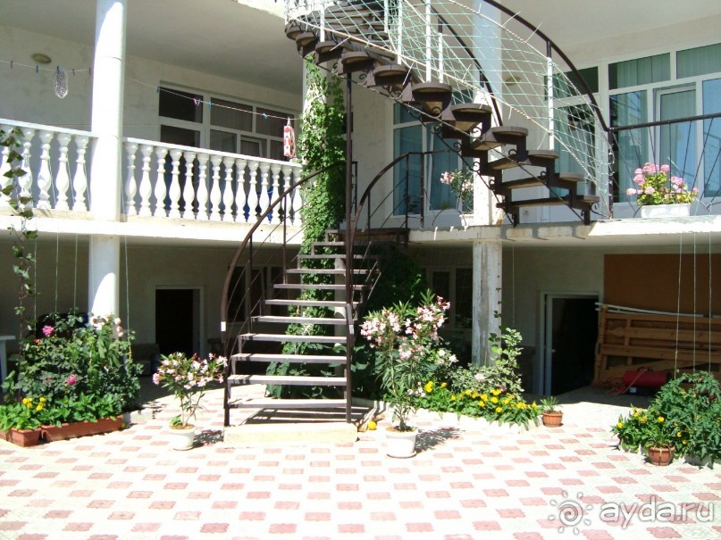 В Радугу на ул. Гуль-Тепе, 14 ездим семьей 5-й год подряд!!!!