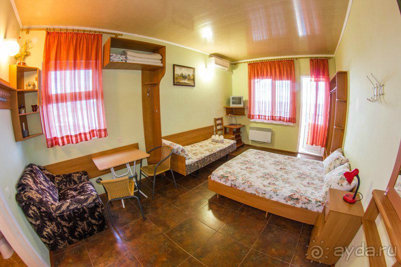 Альбом отзыва "Отдых в Крыму 2015 у самого моря на ЮБК в Солнечногорском"