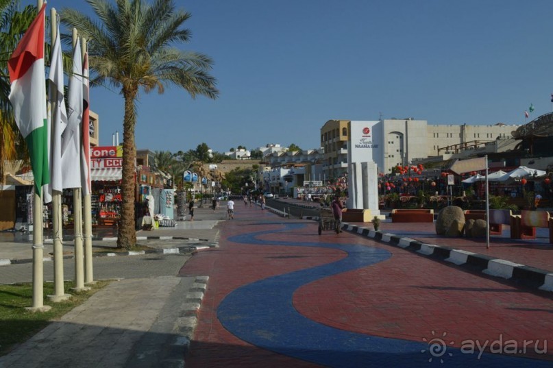 Ужасный отель, хамское отношение персонала к туристам и вымогательство денег