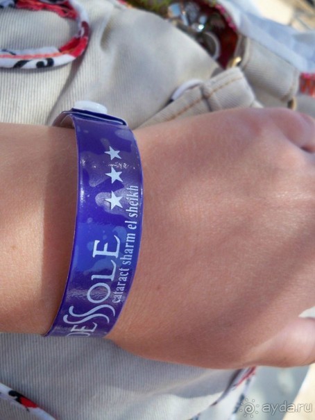 Ужасный отель, хамское отношение персонала к туристам и вымогательство денег