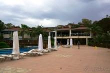 Хорошо... но больше сюда не поедем