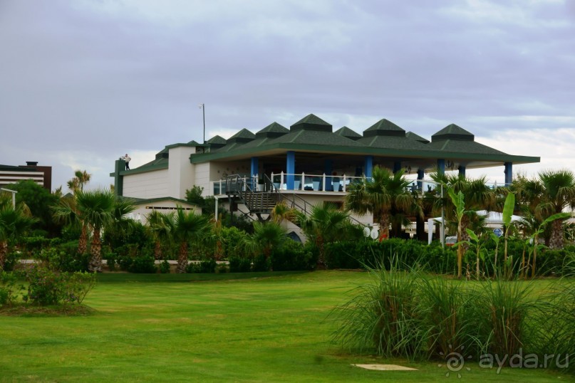 Хорошо... но больше сюда не поедем