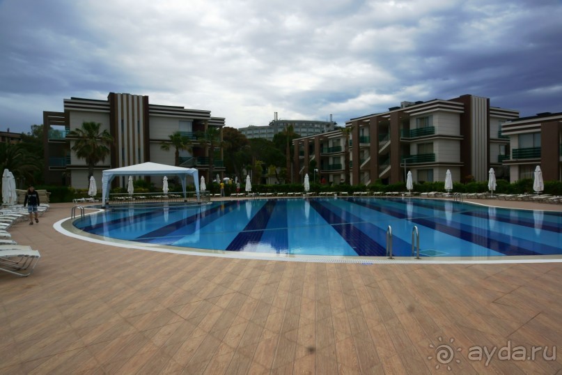 Хорошо... но больше сюда не поедем