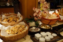 Naithonburi Beach Resort