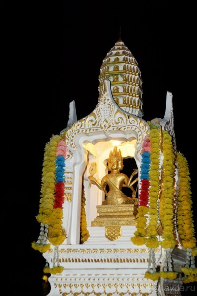 фото пляжа Най Тон