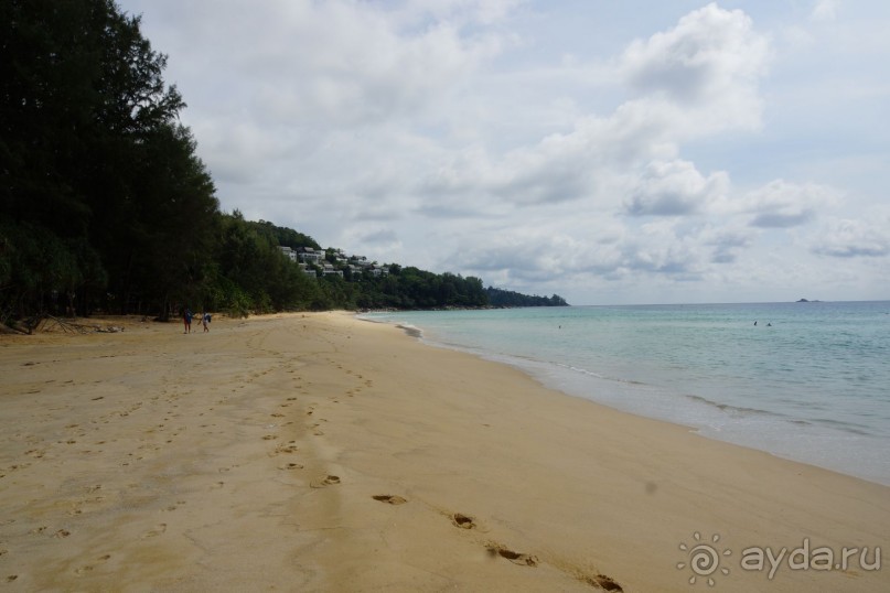 Naithonburi Beach Resort