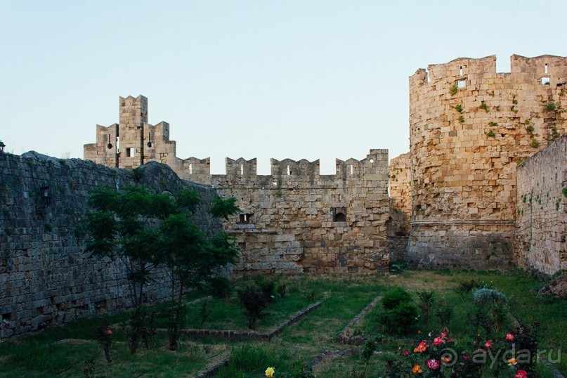 Фалираки, Родос, Сими