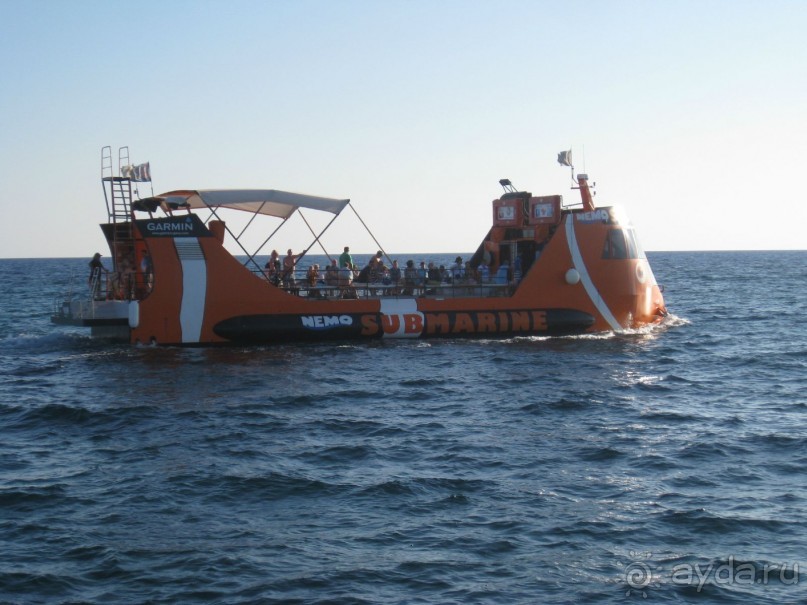 Двое мужчин в Айя-Напе