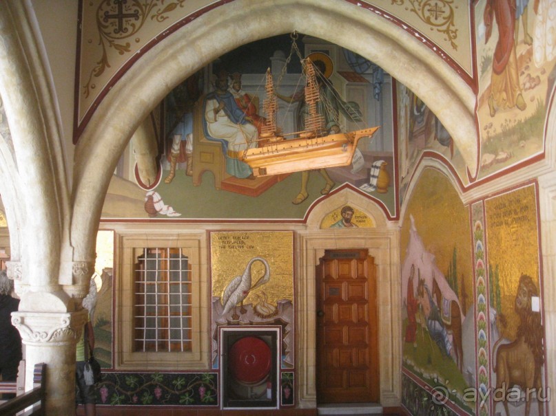 Двое мужчин в Айя-Напе