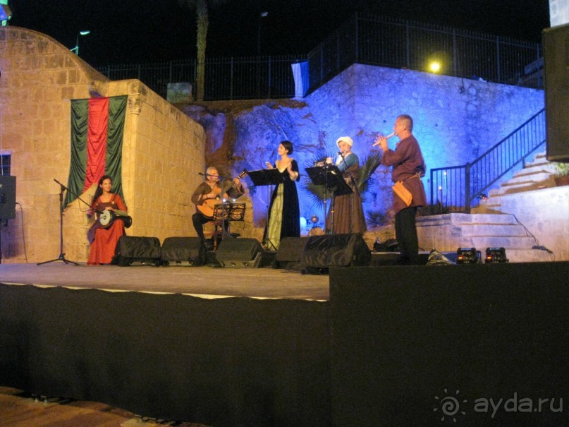 Двое мужчин в Айя-Напе