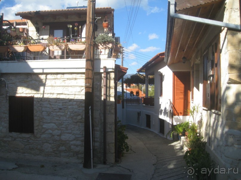 Двое мужчин в Айя-Напе