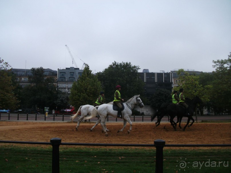 На "белые ночи" в Италию через Лондон и Ригу
