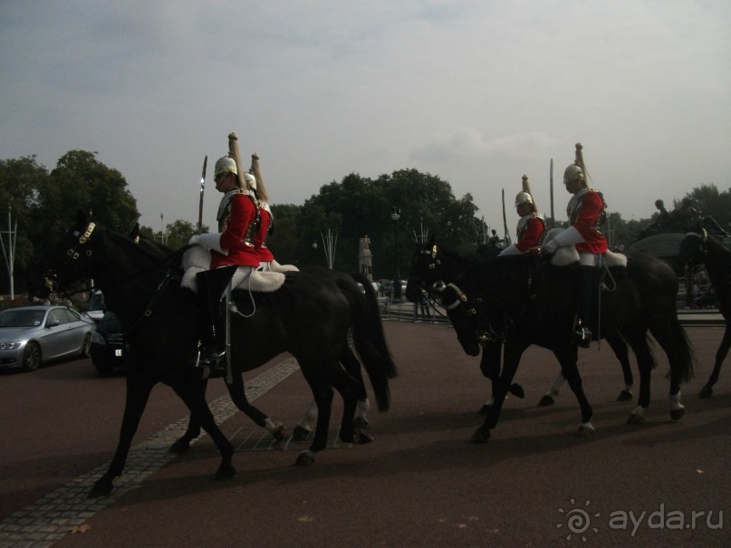 На "белые ночи" в Италию через Лондон и Ригу