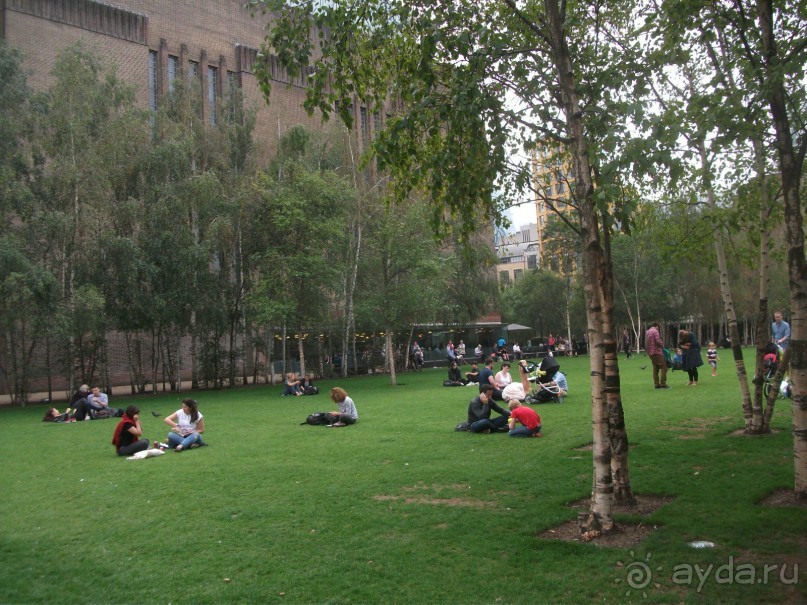 На "белые ночи" в Италию через Лондон и Ригу