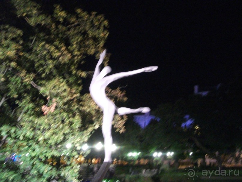 На "белые ночи" в Италию через Лондон и Ригу