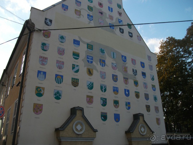 На "белые ночи" в Италию через Лондон и Ригу