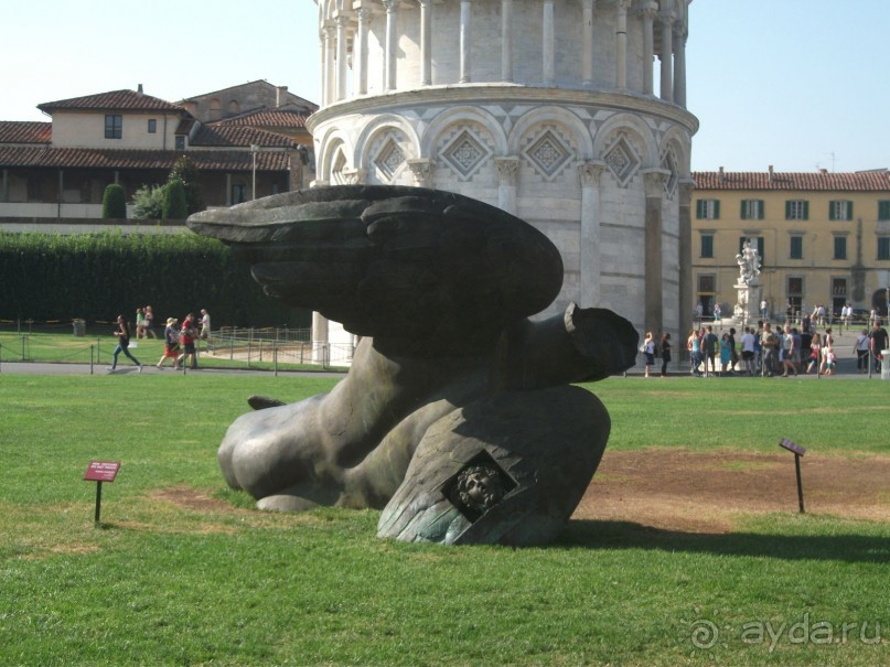 На "белые ночи" в Италию через Лондон и Ригу