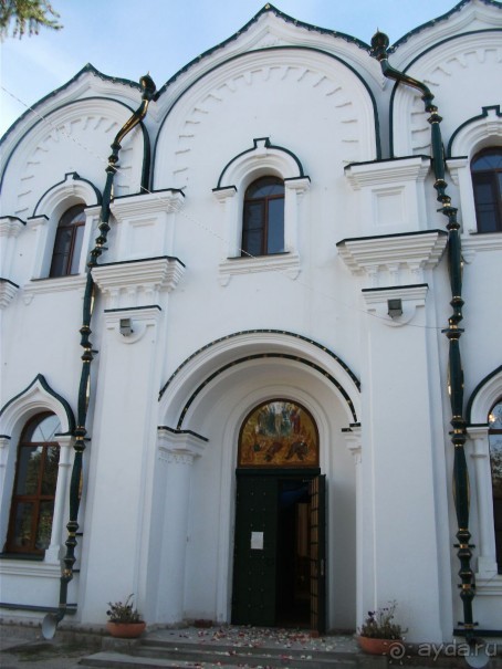 Графский заповедник - лес, бобры, монастырь