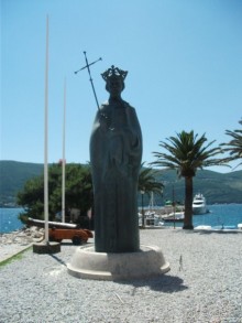 По Боке Которской