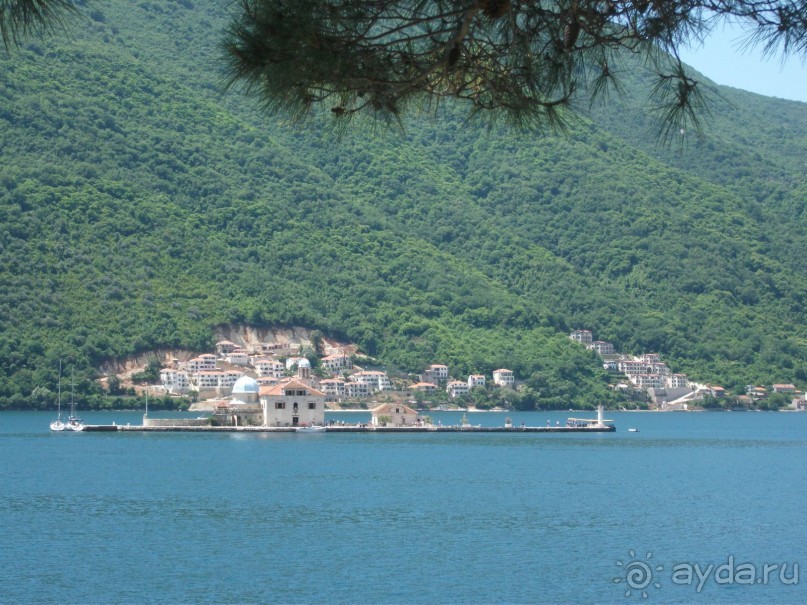 По Боке Которской