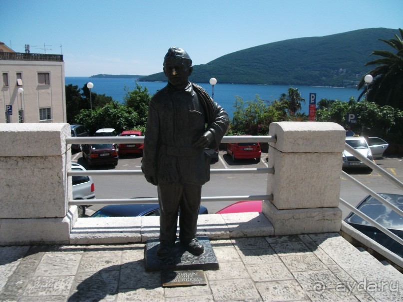 По Боке Которской