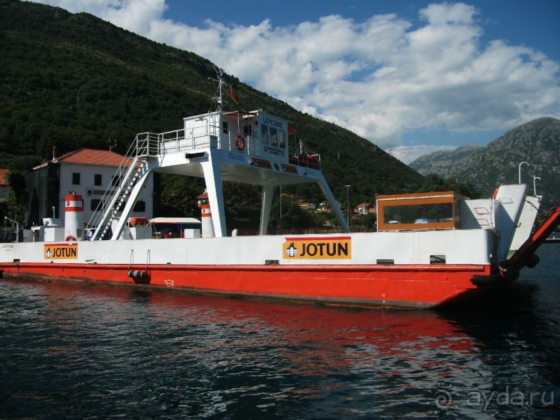 По Боке Которской