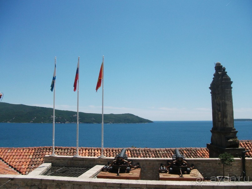 По Боке Которской