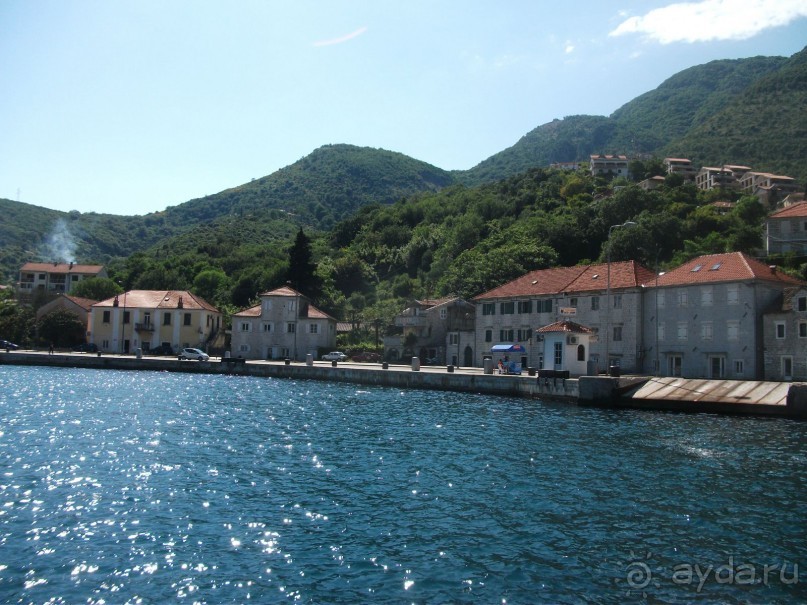 По Боке Которской