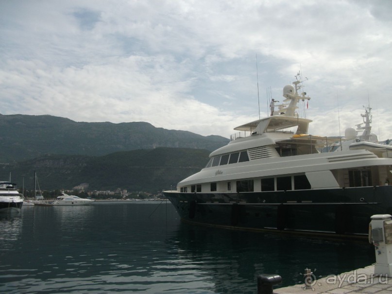 Знаменитые пляжи Черногории