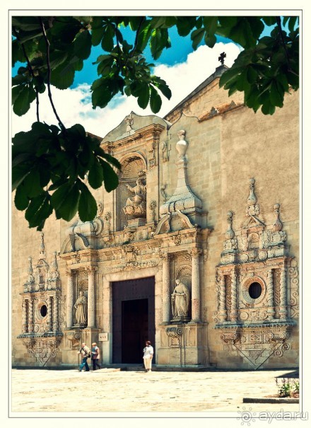 Испания. О Поблете и его кормильце турникете