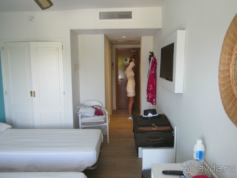 АДЬОС "баблос" по-испански.