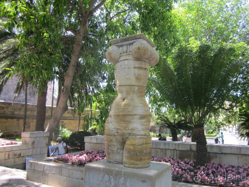 АДЬОС "баблос" по-испански.