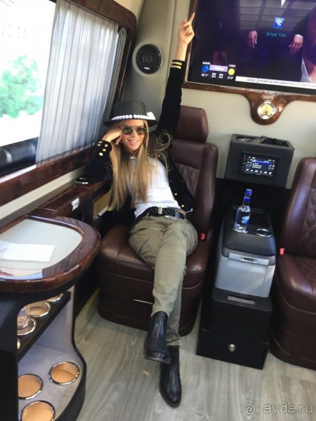  В НАПРАВЛЕНИИ ОСЕННЕГО «MainStream».