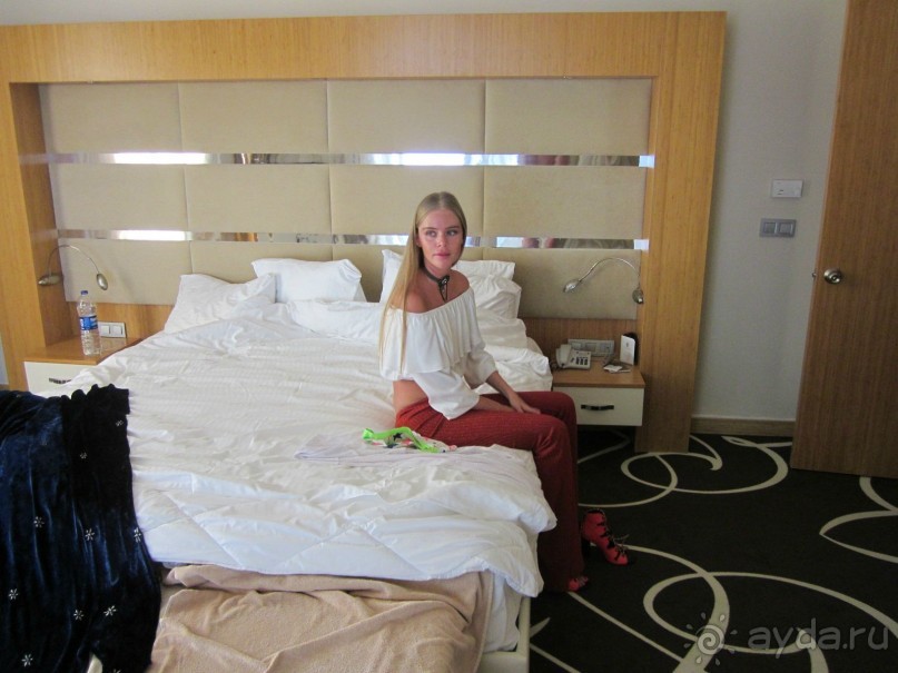  В НАПРАВЛЕНИИ ОСЕННЕГО «MainStream».