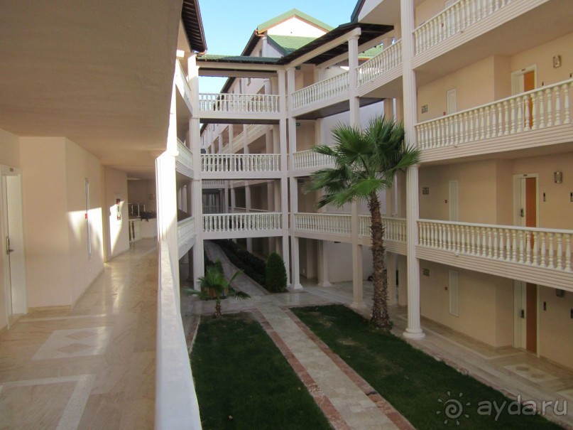  В НАПРАВЛЕНИИ ОСЕННЕГО «MainStream».