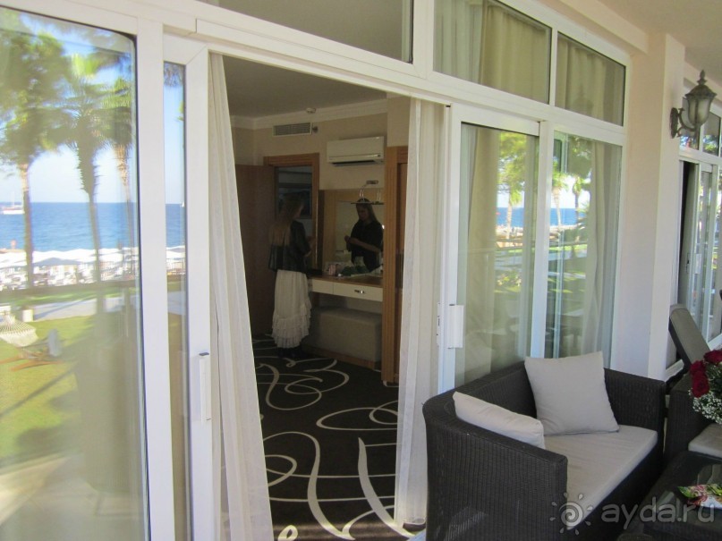  В НАПРАВЛЕНИИ ОСЕННЕГО «MainStream».